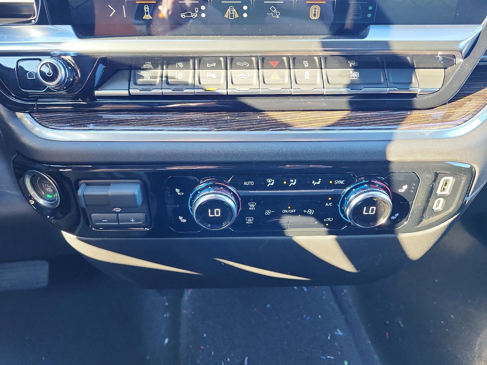 2026 GMC Sierra 3500 HD Crew Cab Long Box 4-Wheel Drive SLE