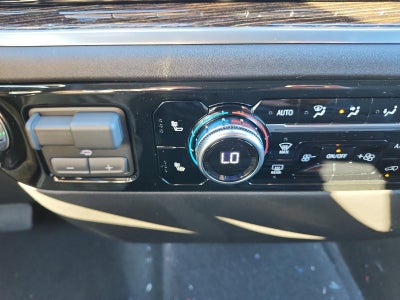 2026 GMC Sierra 3500 HD Crew Cab Long Box 4-Wheel Drive SLE