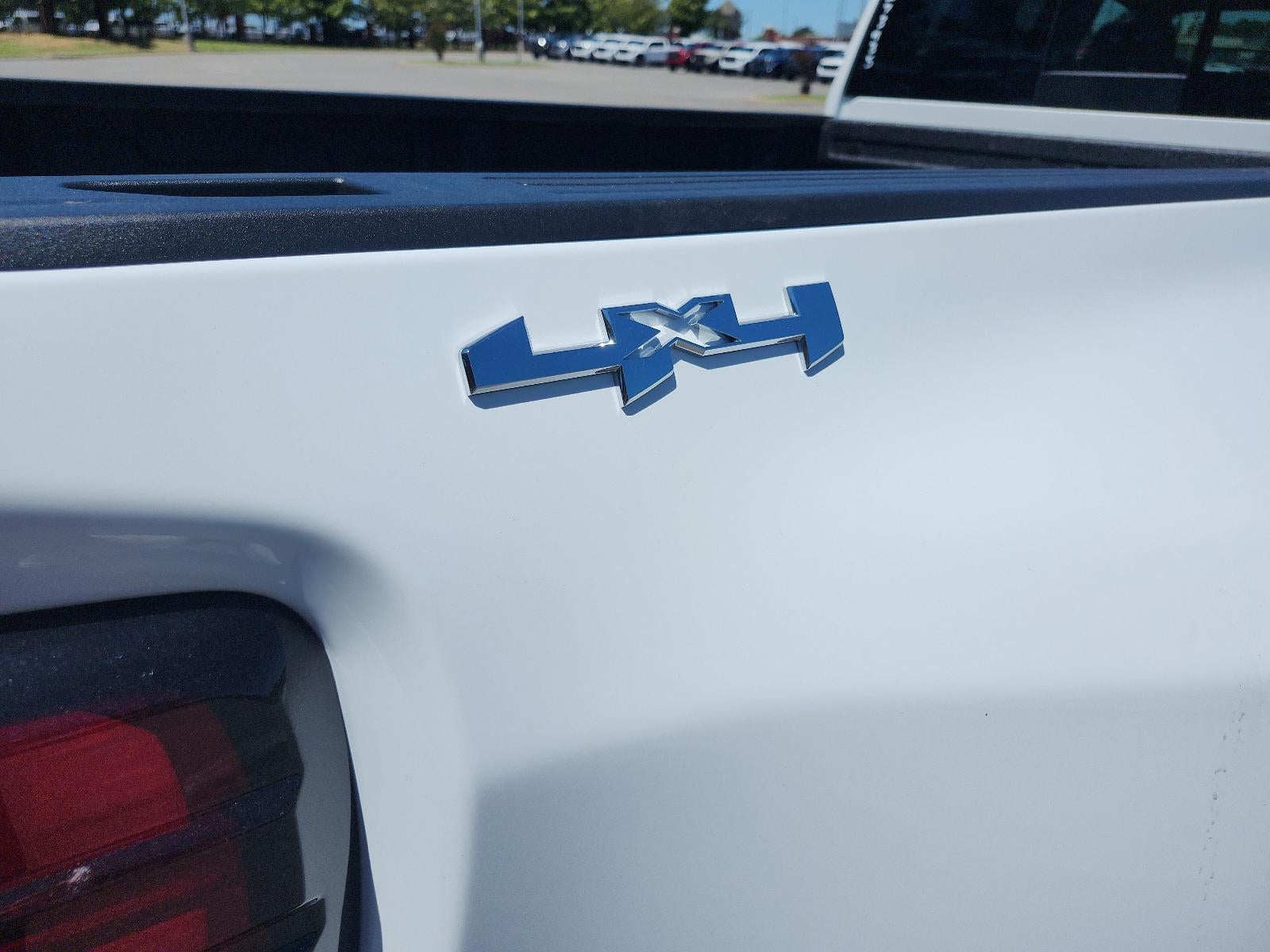 2026 GMC Sierra 3500 HD Crew Cab Long Box 4-Wheel Drive SLE