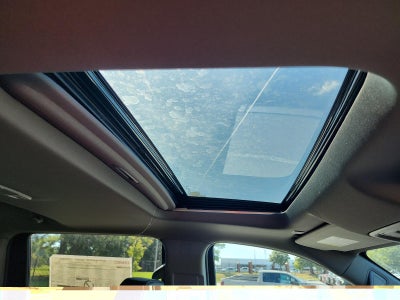2026 GMC Sierra 3500 HD Crew Cab Long Box 4-Wheel Drive SLT