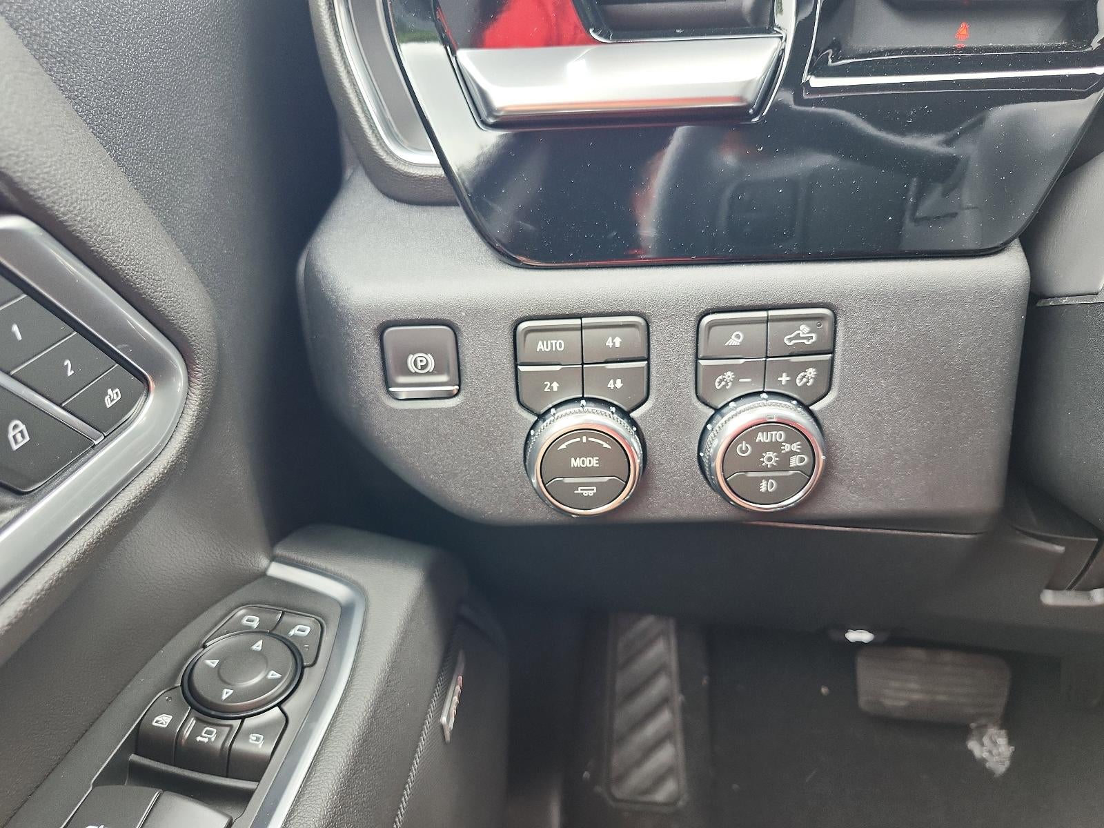 2026 GMC Sierra 3500 HD Crew Cab Long Box 4-Wheel Drive SLT