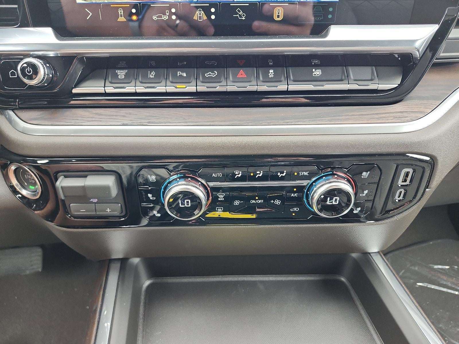 2026 GMC Sierra 3500 HD Crew Cab Long Box 4-Wheel Drive SLT