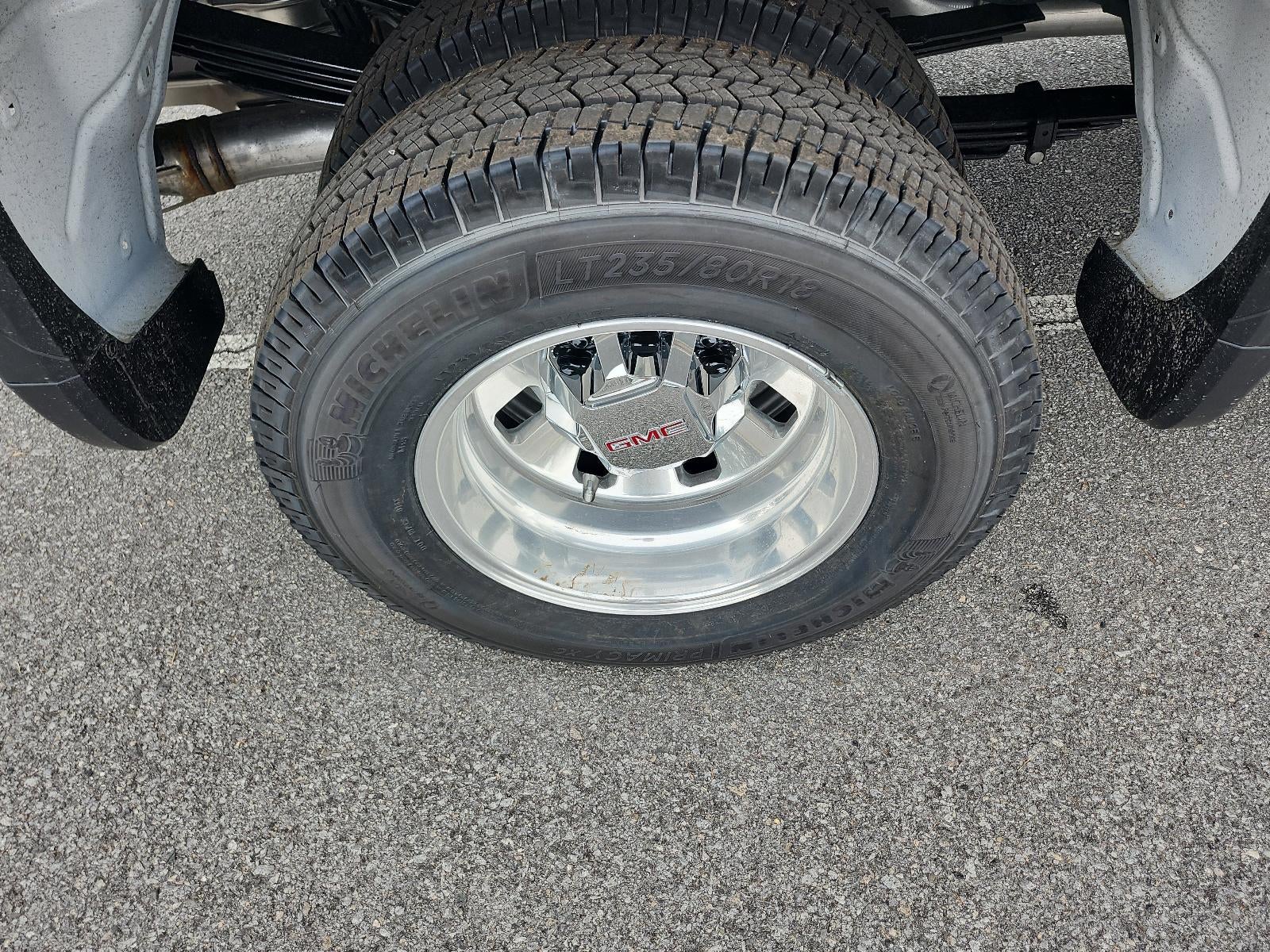 2026 GMC Sierra 3500 HD Crew Cab Long Box 4-Wheel Drive SLT