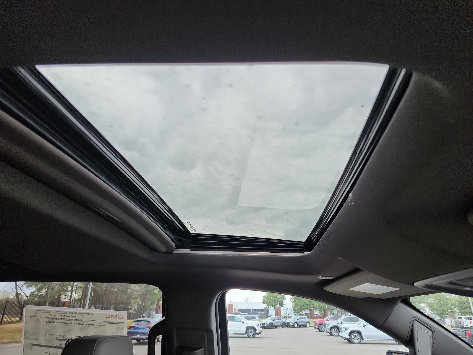 2026 GMC Sierra 3500 HD Crew Cab Long Box 4-Wheel Drive SLT