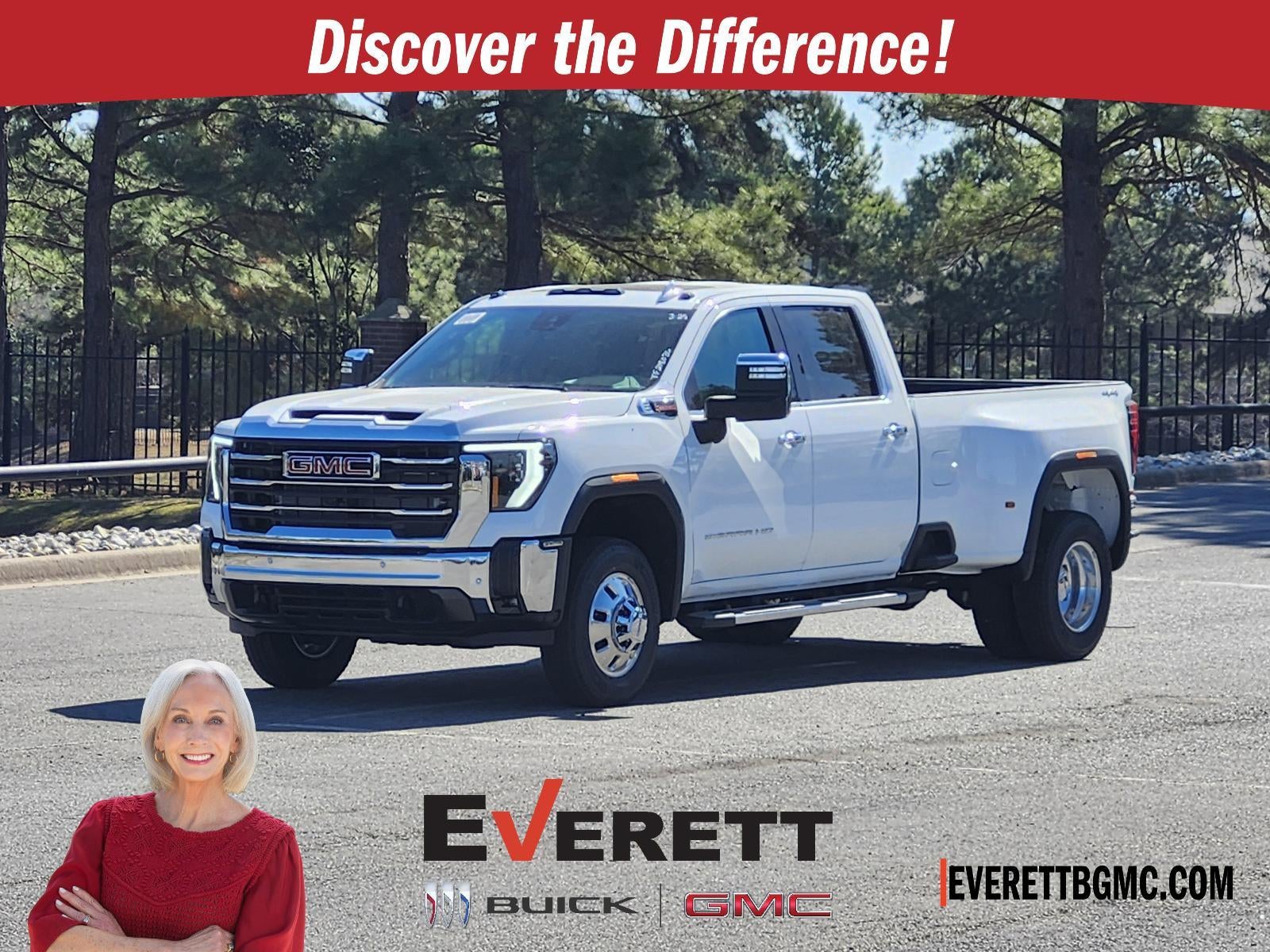 2026 GMC Sierra 3500 HD Crew Cab Long Box 4-Wheel Drive SLT