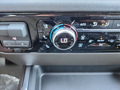 2026 GMC Sierra 3500 HD Crew Cab Long Box 4-Wheel Drive SLT