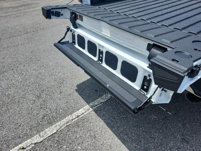 2026 GMC Sierra 3500 HD Crew Cab Long Box 4-Wheel Drive SLT