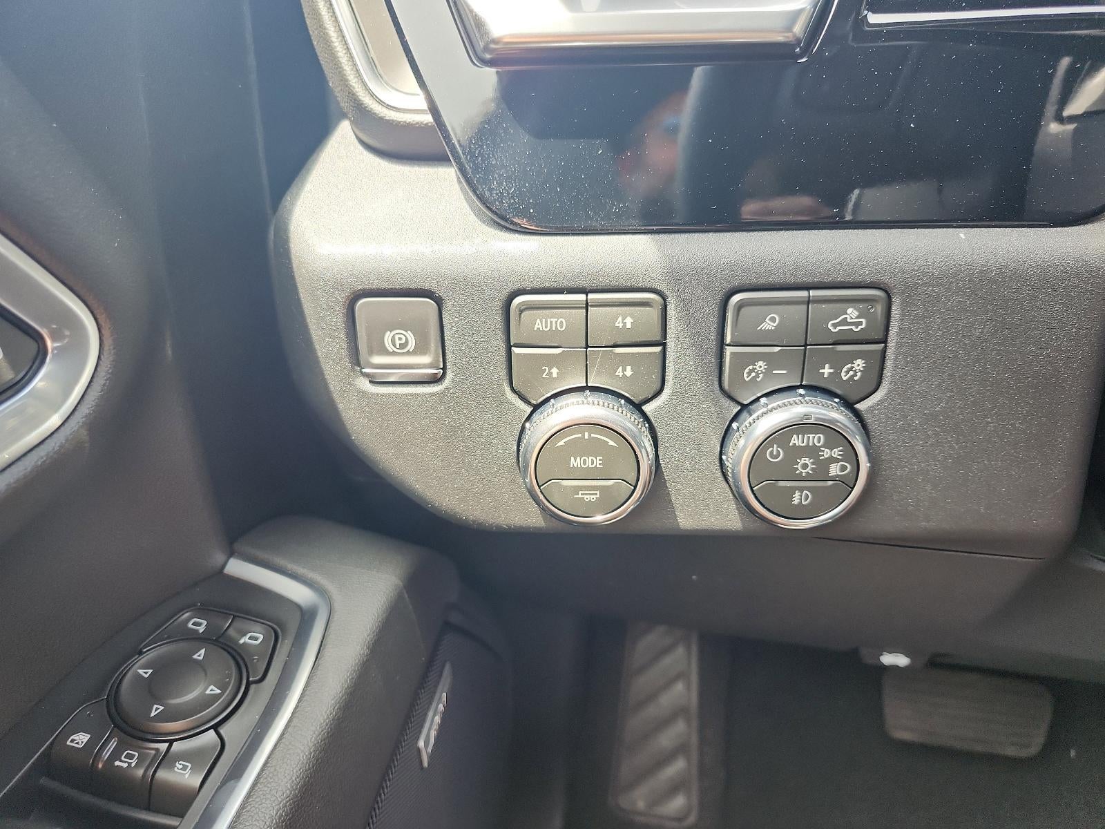 2026 GMC Sierra 3500 HD Crew Cab Long Box 4-Wheel Drive SLT