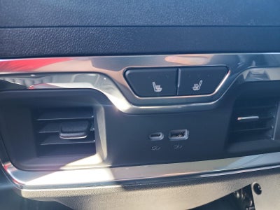 2026 GMC Sierra 3500 HD Crew Cab Long Box 4-Wheel Drive SLT