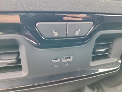 2026 GMC Sierra 3500 HD Crew Cab Long Box 4-Wheel Drive AT4