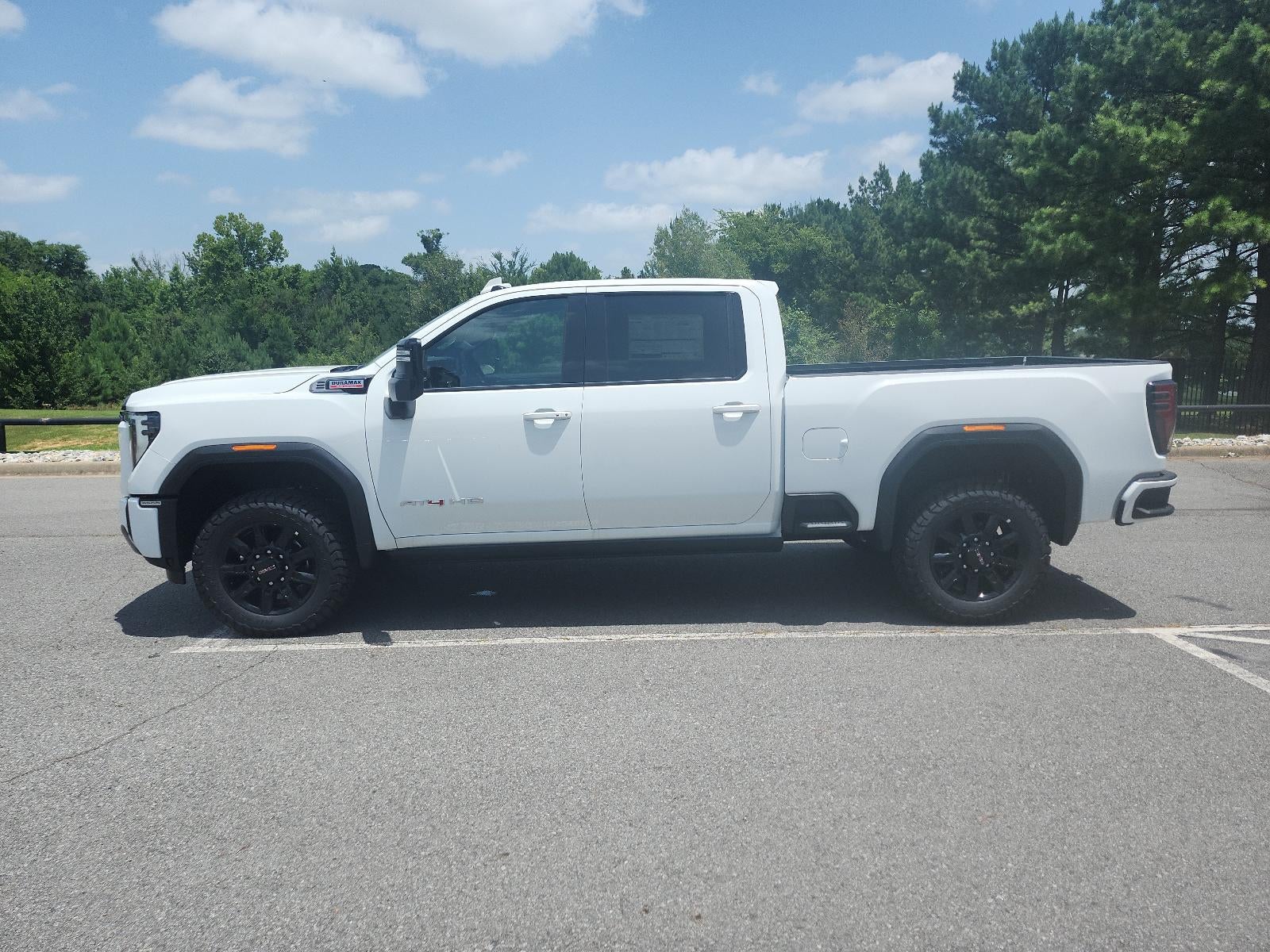 2026 GMC Sierra 3500 HD Crew Cab Standard Box 4-Wheel Drive AT4