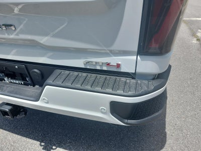 2026 GMC Sierra 3500 HD Crew Cab Standard Box 4-Wheel Drive AT4