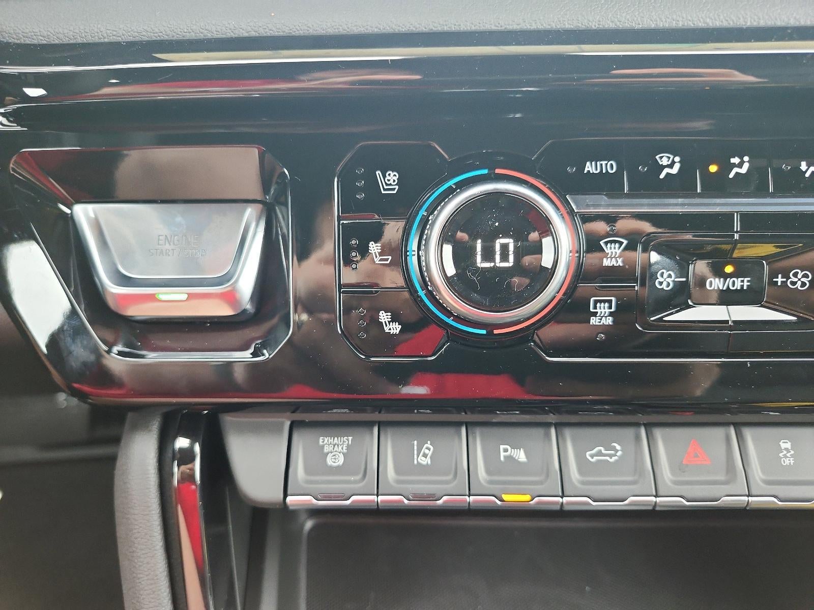 2026 GMC Sierra 3500 HD Crew Cab Long Box 4-Wheel Drive AT4