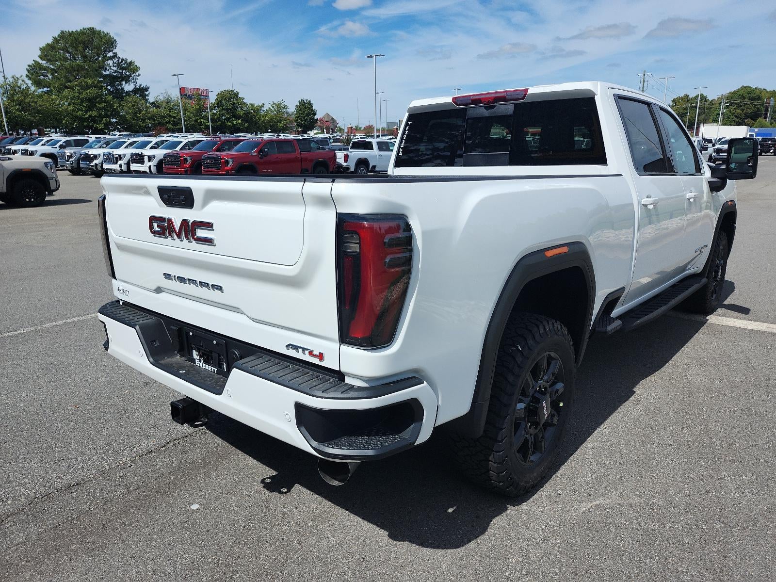 2026 GMC Sierra 3500 HD Crew Cab Standard Box 4-Wheel Drive AT4