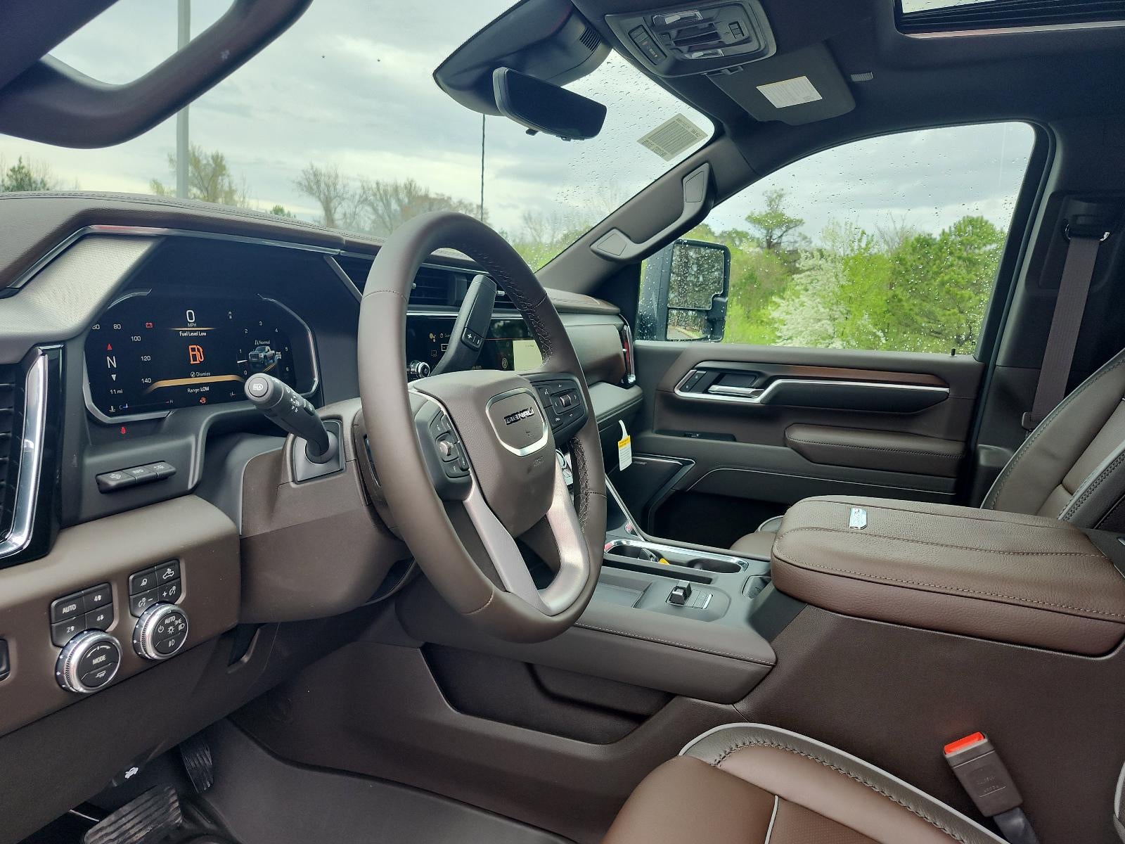 2026 GMC Sierra 3500 HD Crew Cab Long Box 4-Wheel Drive Denali