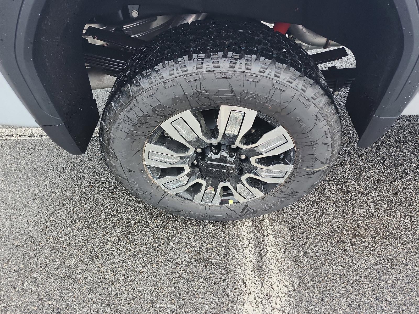 2026 GMC Sierra 3500 HD Crew Cab Long Box 4-Wheel Drive Denali