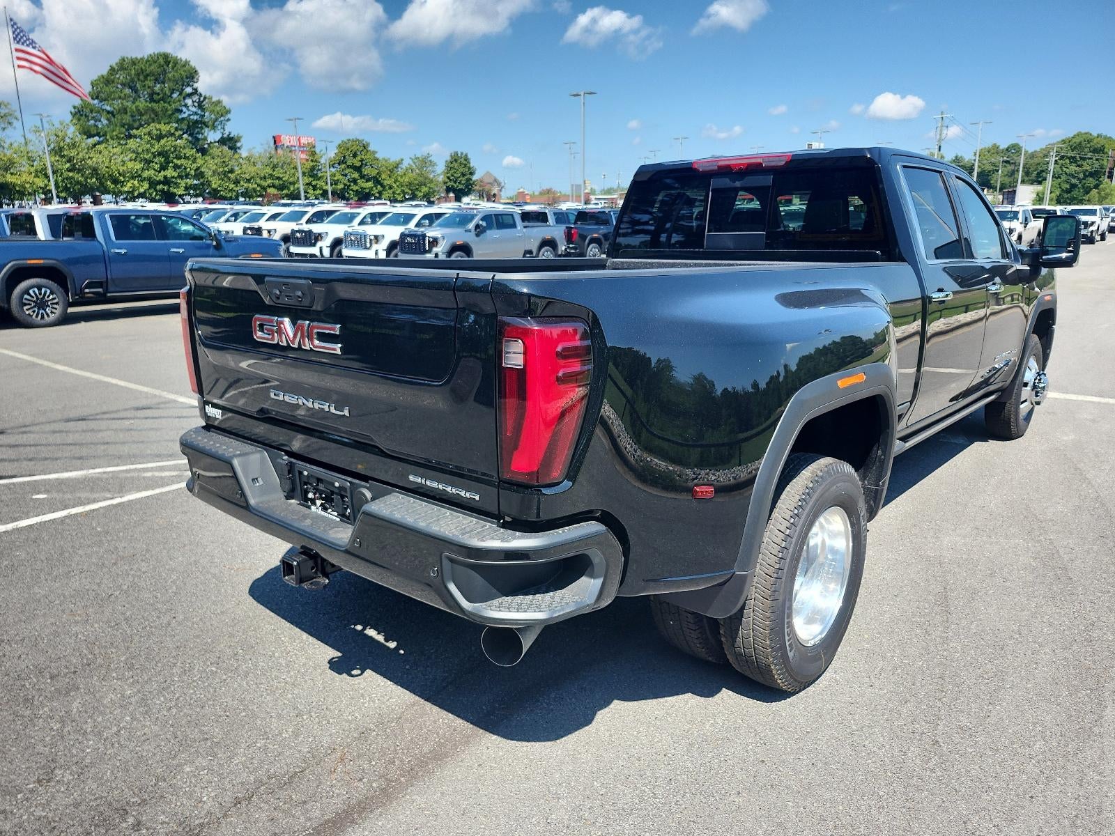 2026 GMC Sierra 3500 HD Crew Cab Long Box 4-Wheel Drive Denali