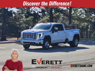 2026 GMC Sierra 3500 HD Crew Cab Long Box 4-Wheel Drive Denali