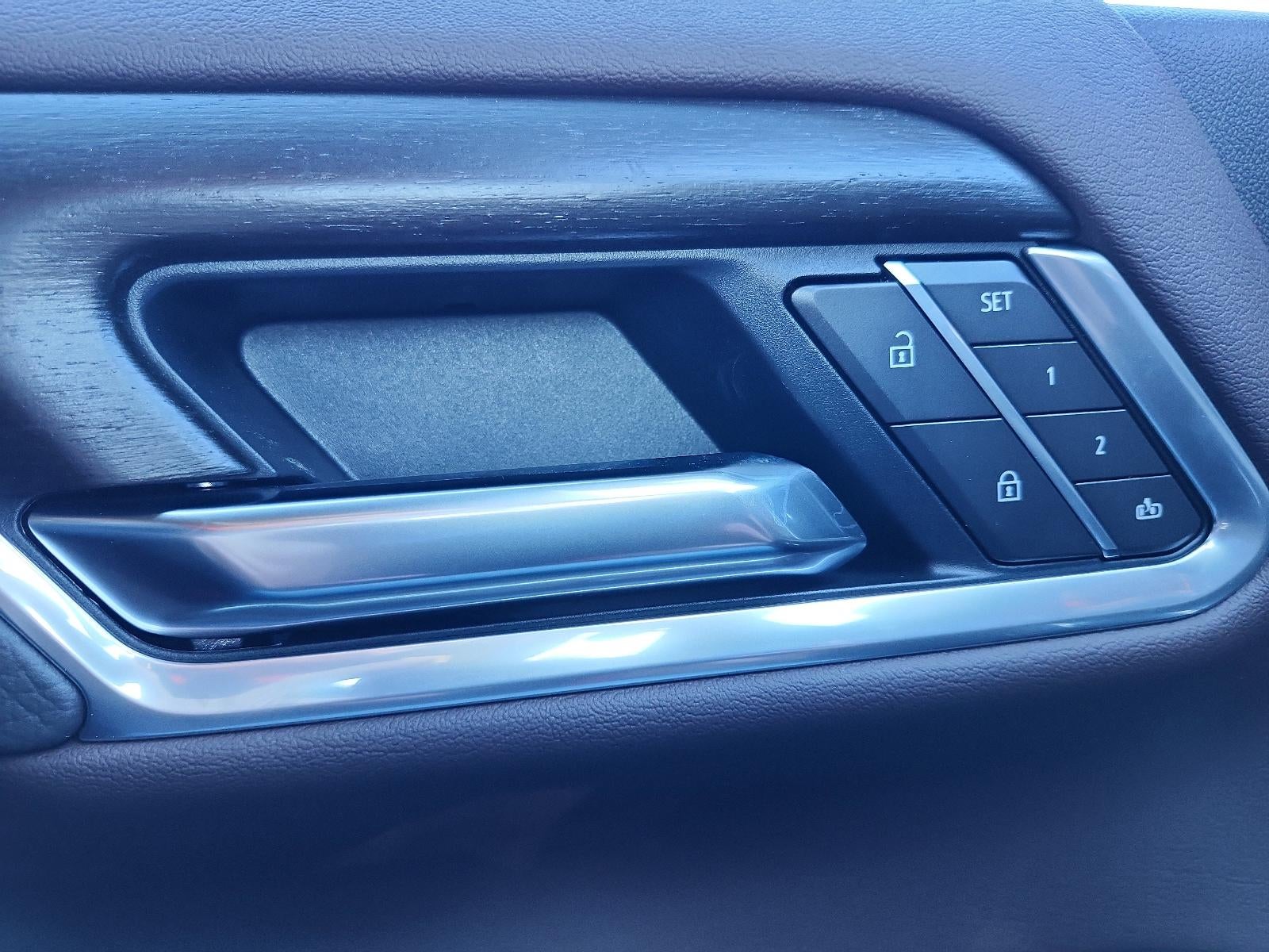 2026 GMC Sierra 3500 HD Crew Cab Long Box 4-Wheel Drive Denali