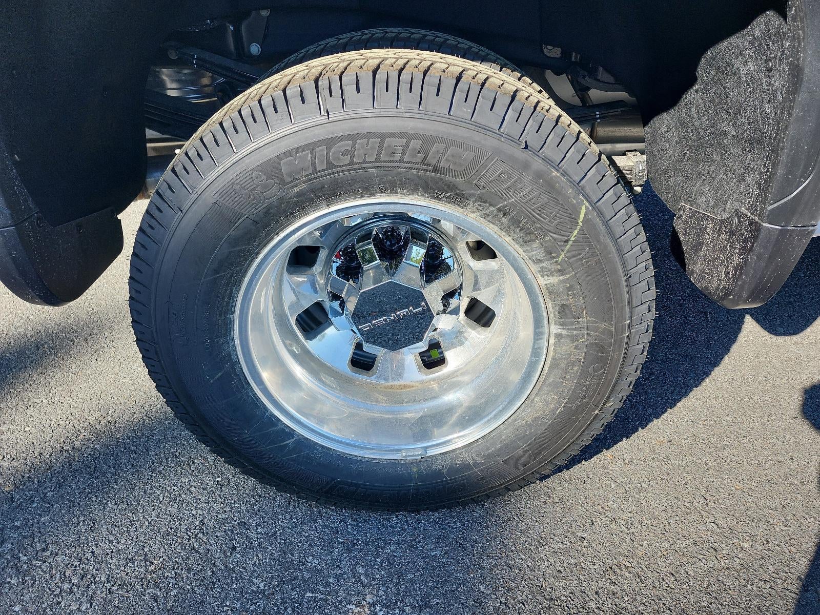 2026 GMC Sierra 3500 HD Crew Cab Long Box 4-Wheel Drive Denali