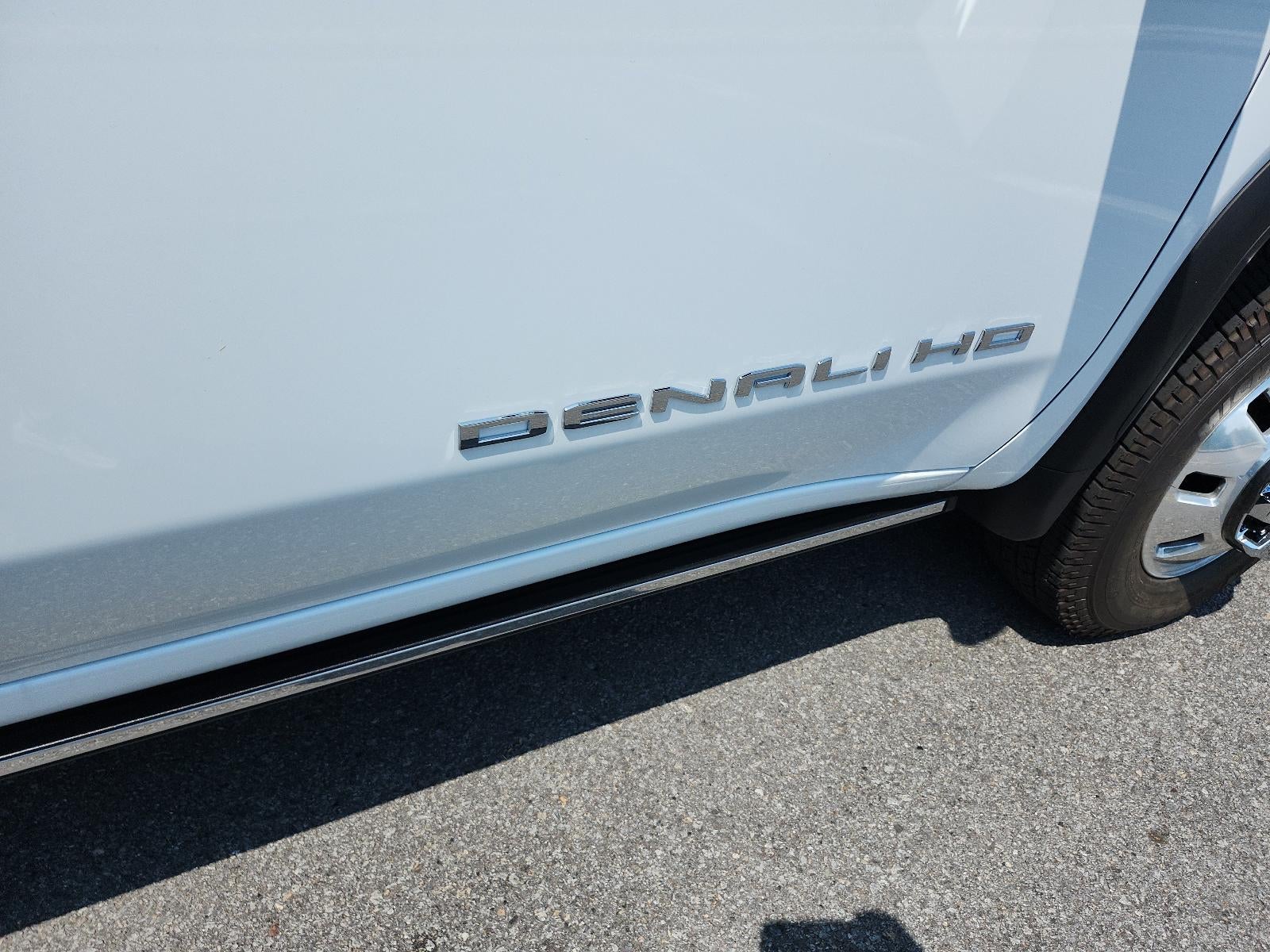 2026 GMC Sierra 3500 HD Crew Cab Long Box 4-Wheel Drive Denali