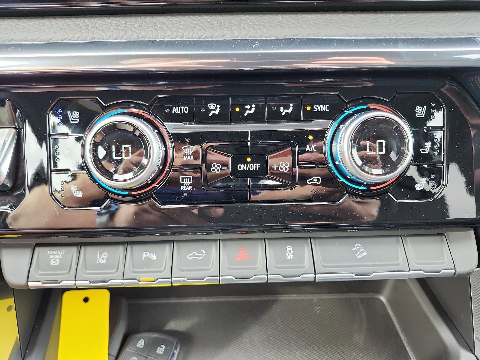 2026 GMC Sierra 3500 HD Crew Cab Long Box 4-Wheel Drive Denali