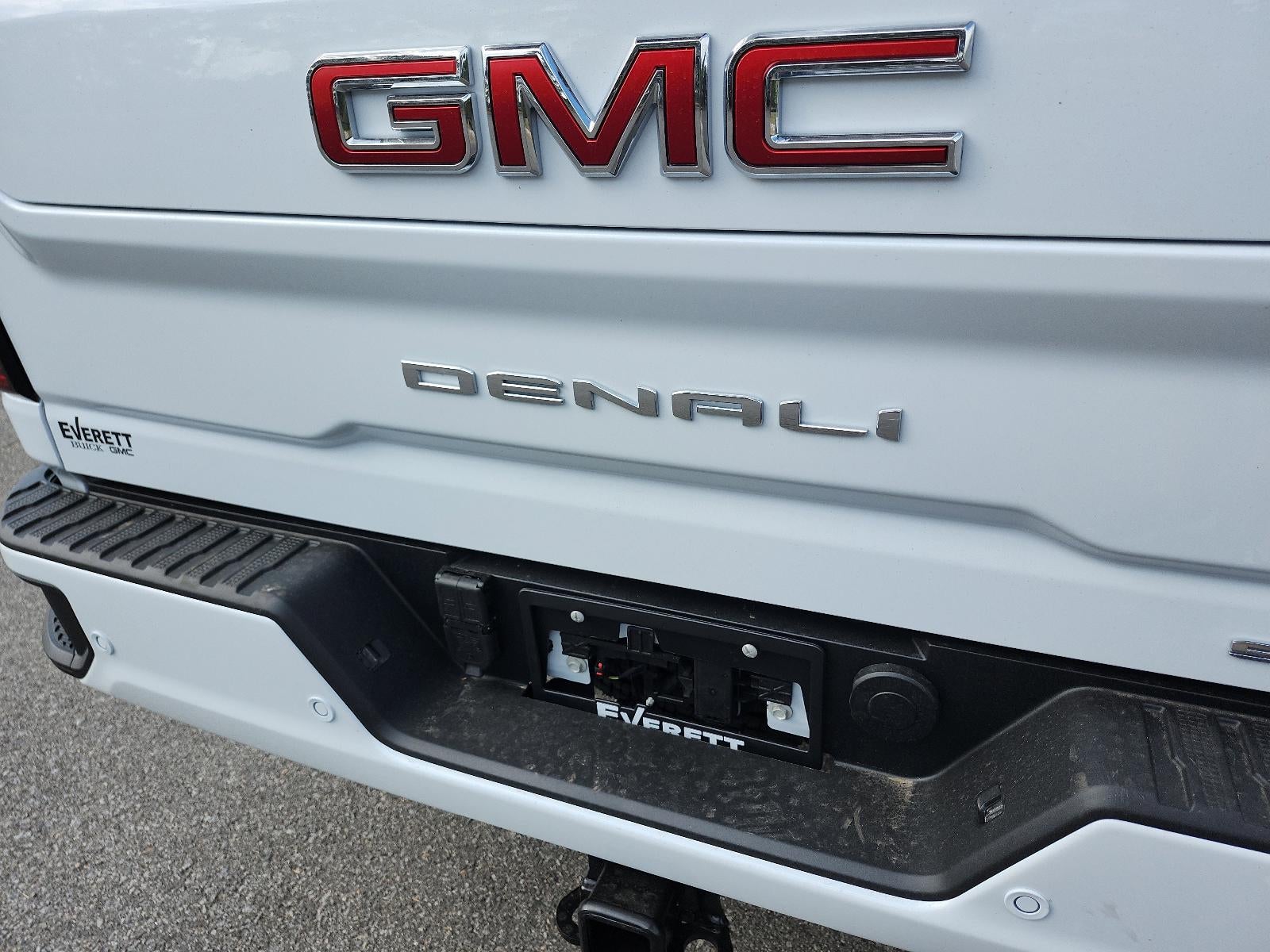 2026 GMC Sierra 3500 HD Crew Cab Long Box 4-Wheel Drive Denali