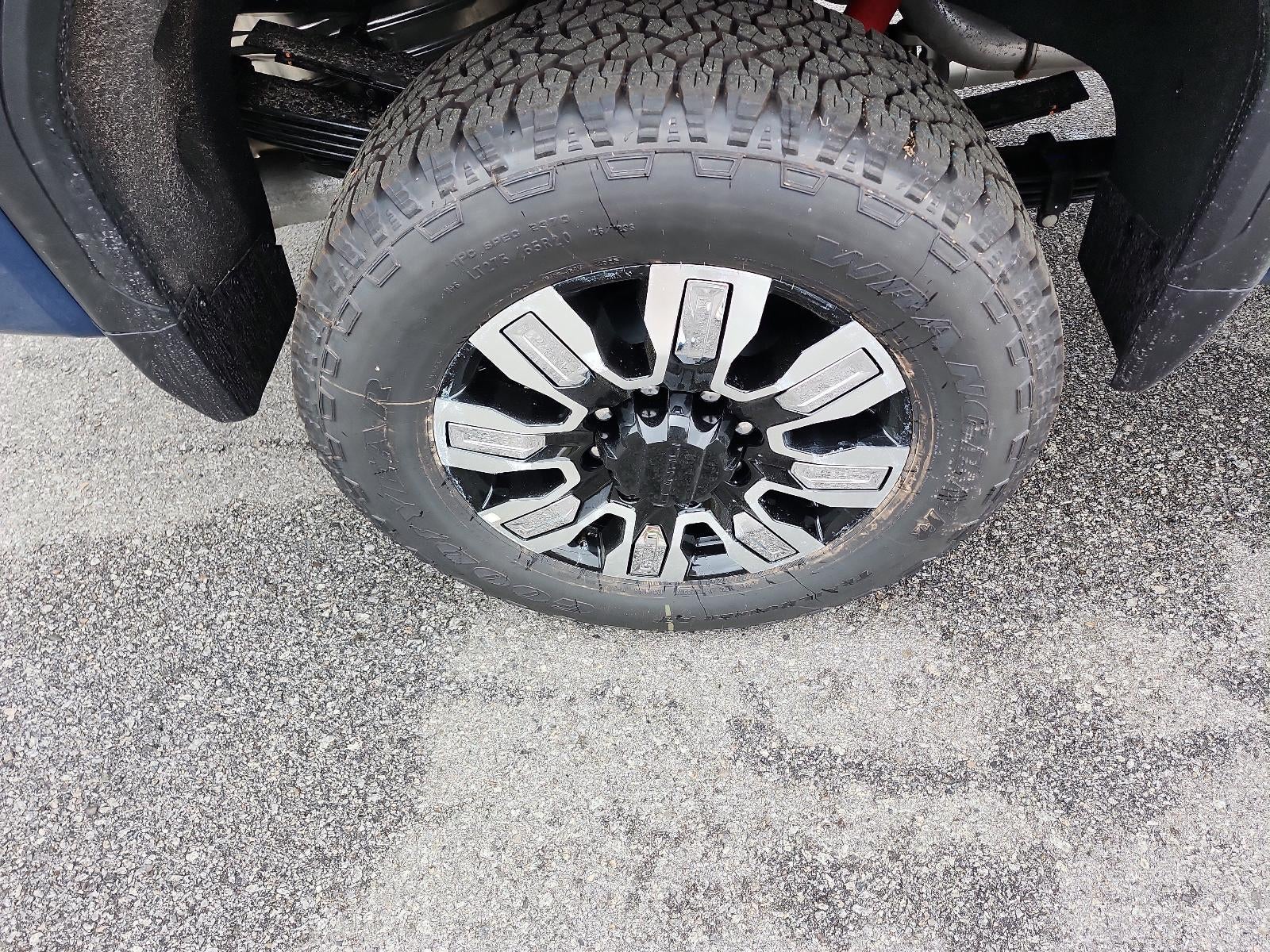 2026 GMC Sierra 3500 HD Crew Cab Long Box 4-Wheel Drive Denali