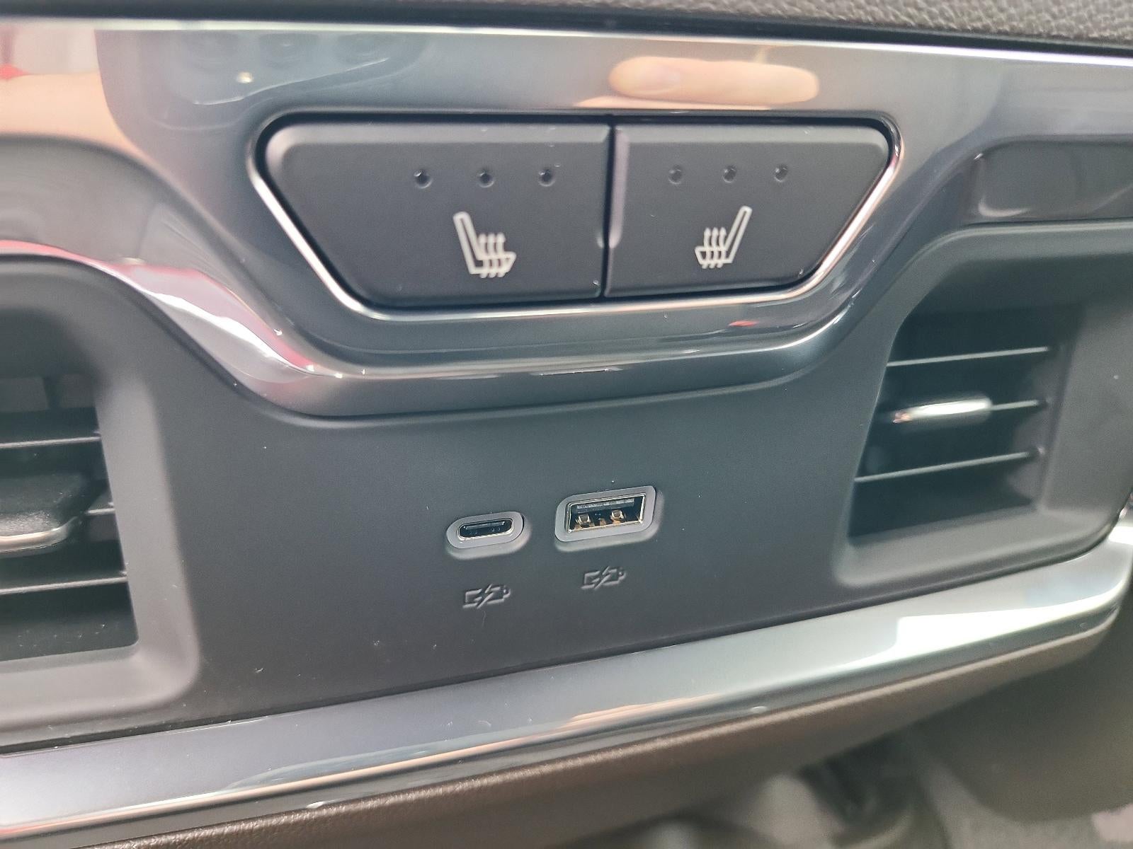 2026 GMC Sierra 3500 HD Crew Cab Long Box 4-Wheel Drive Denali