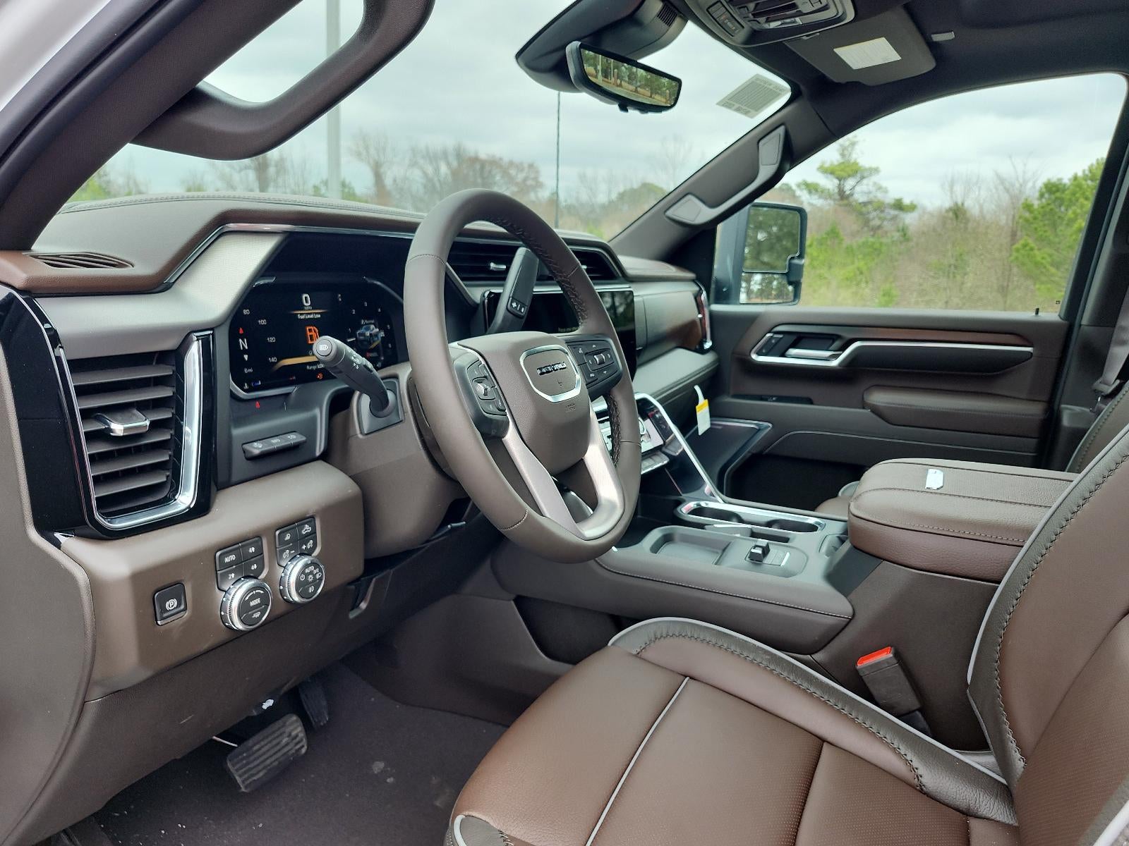 2026 GMC Sierra 3500 HD Crew Cab Long Box 4-Wheel Drive Denali