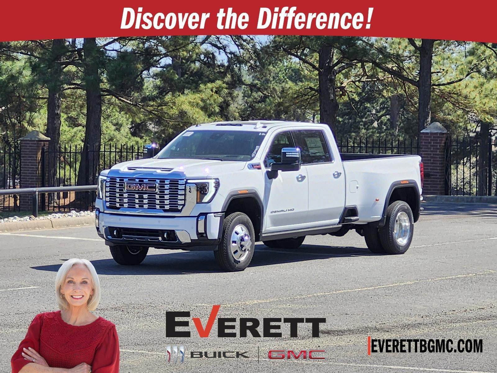 2026 GMC Sierra 3500 HD Crew Cab Long Box 4-Wheel Drive Denali