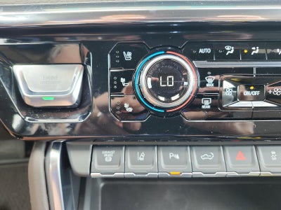 2026 GMC Sierra 3500 HD Crew Cab Long Box 4-Wheel Drive Denali