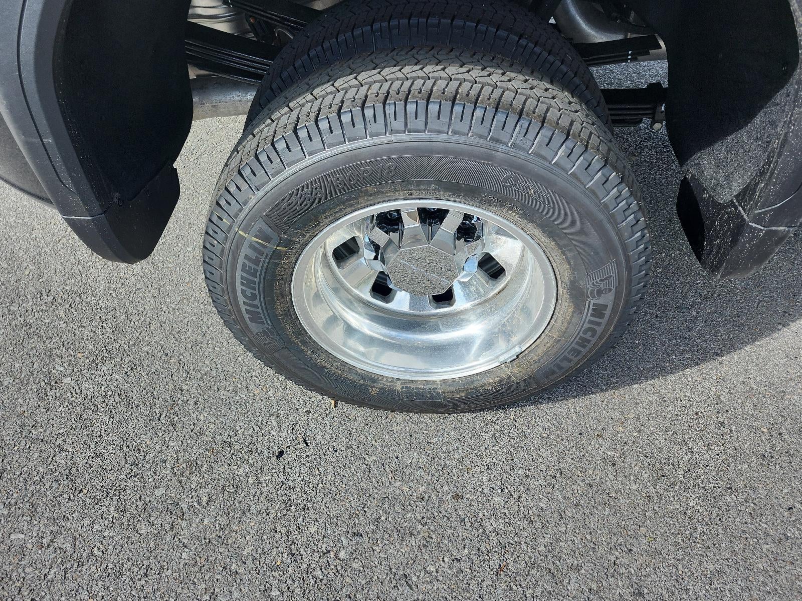 2026 GMC Sierra 3500 HD Crew Cab Long Box 4-Wheel Drive Denali