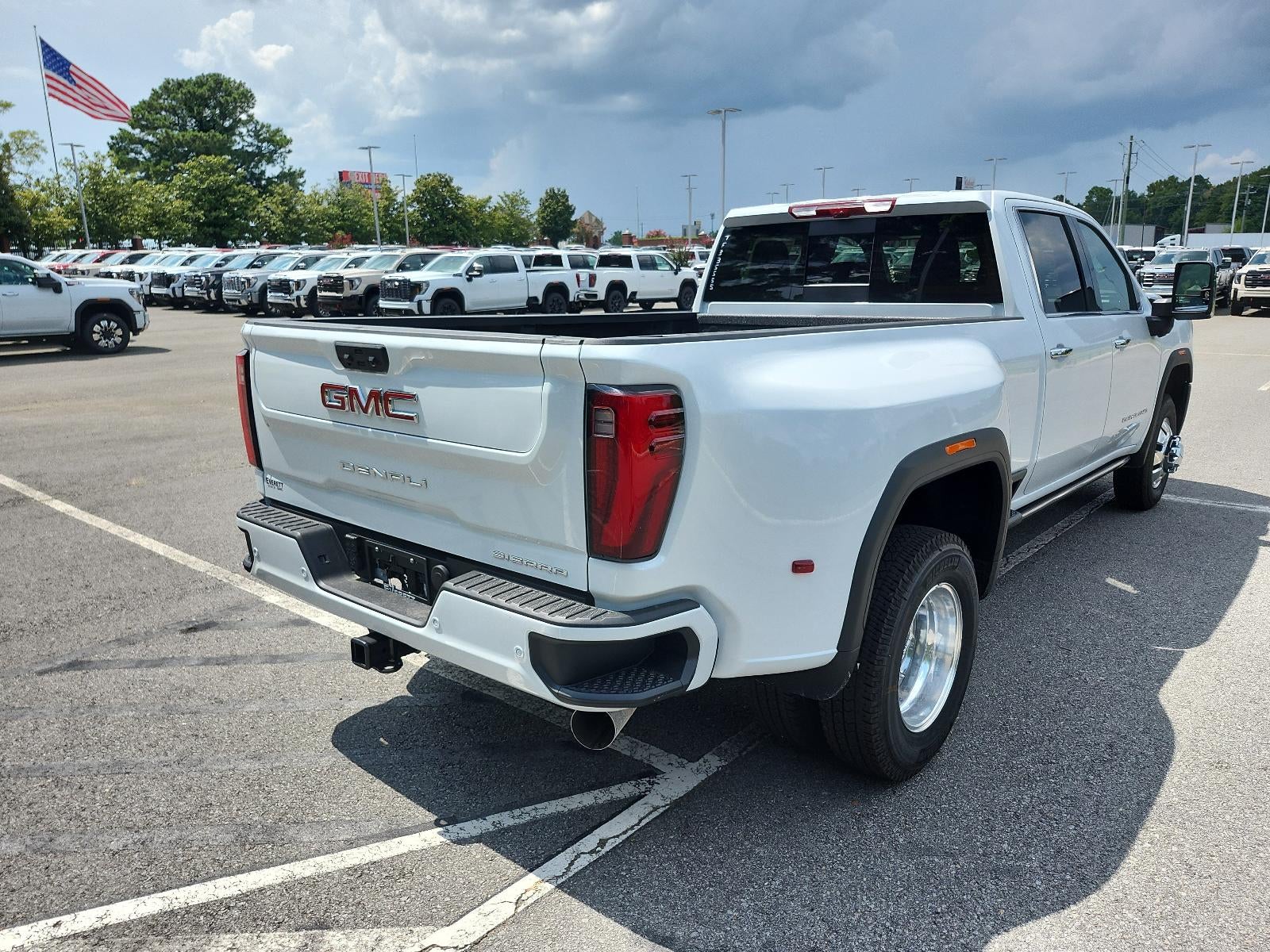 2026 GMC Sierra 3500 HD Crew Cab Long Box 4-Wheel Drive Denali