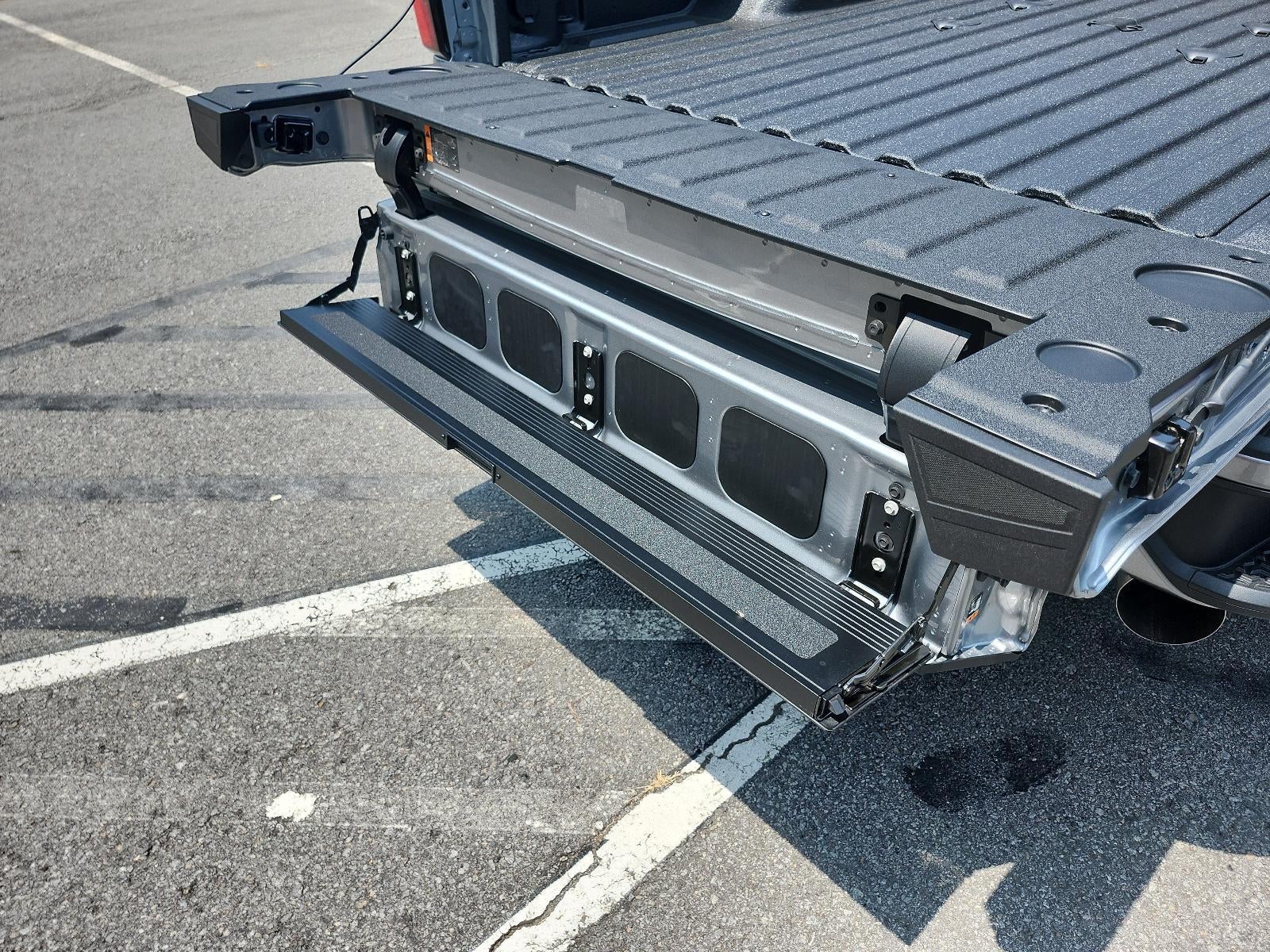 2026 GMC Sierra 3500 HD Crew Cab Long Box 4-Wheel Drive Denali