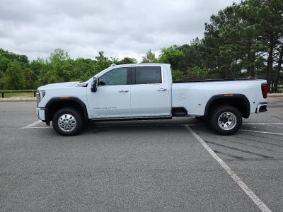2026 GMC Sierra 3500 HD Crew Cab Long Box 4-Wheel Drive Denali