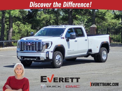 2026 GMC Sierra 3500 HD Crew Cab Long Box 4-Wheel Drive Denali