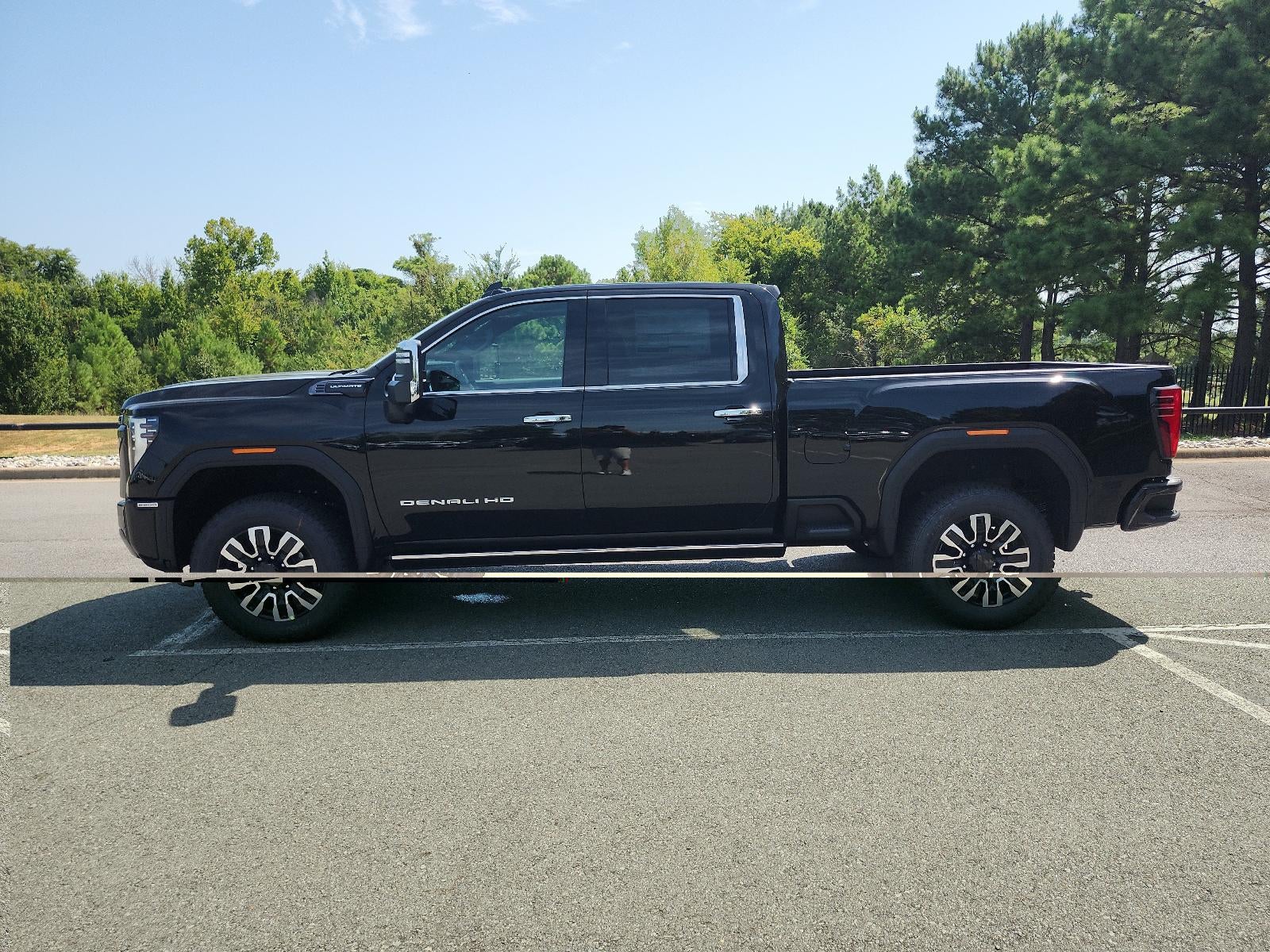 2026 GMC Sierra 2500 HD Crew Cab Standard Box 4-Wheel Drive Denali Ultimate