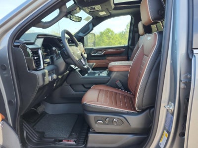 2026 GMC Sierra 2500 HD Crew Cab Standard Box 4-Wheel Drive Denali Ultimate