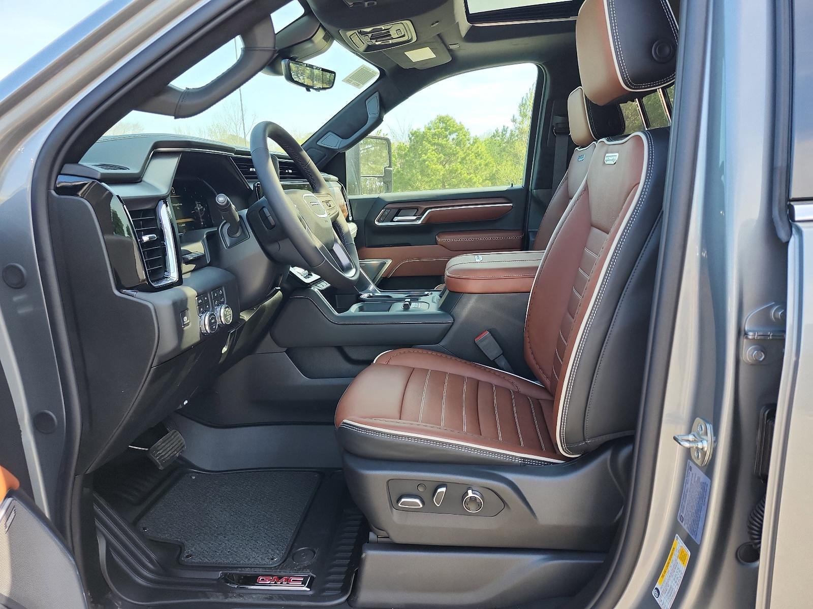 2026 GMC Sierra 2500 HD Crew Cab Standard Box 4-Wheel Drive Denali Ultimate
