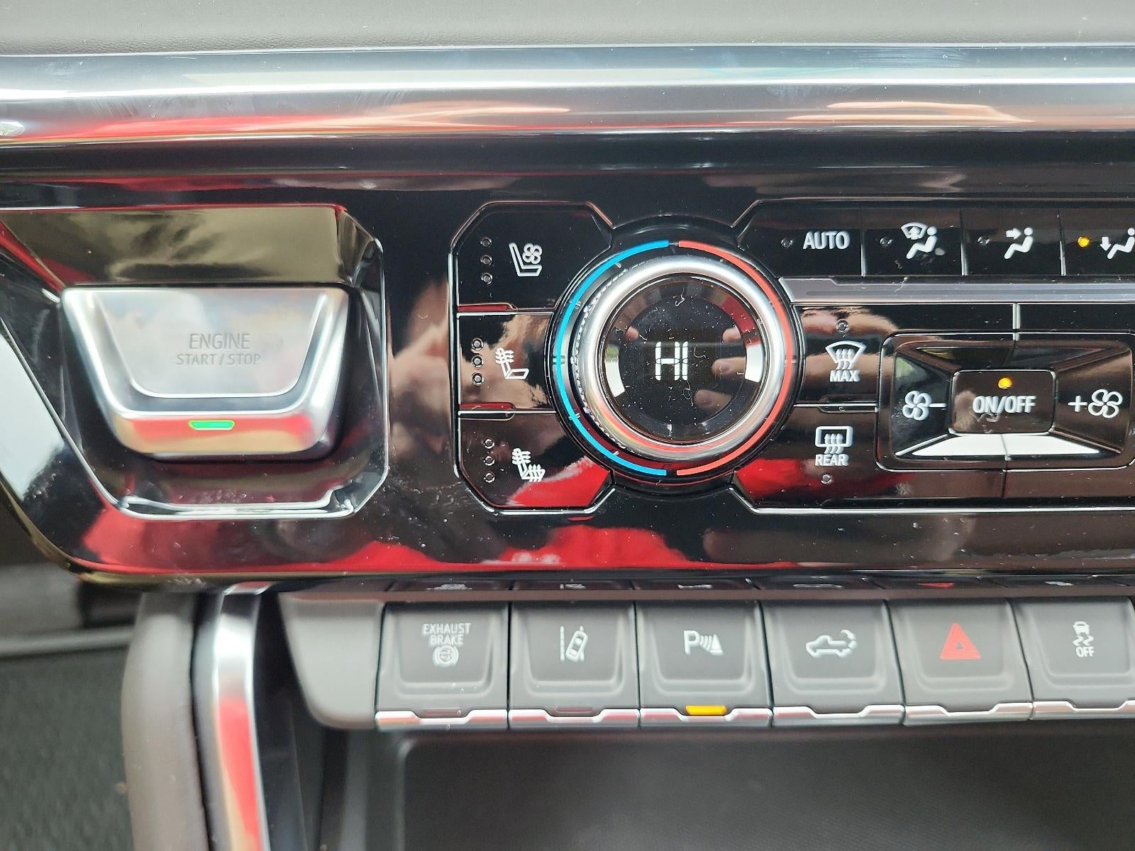 2026 GMC Sierra 2500 HD Crew Cab Standard Box 4-Wheel Drive Denali Ultimate