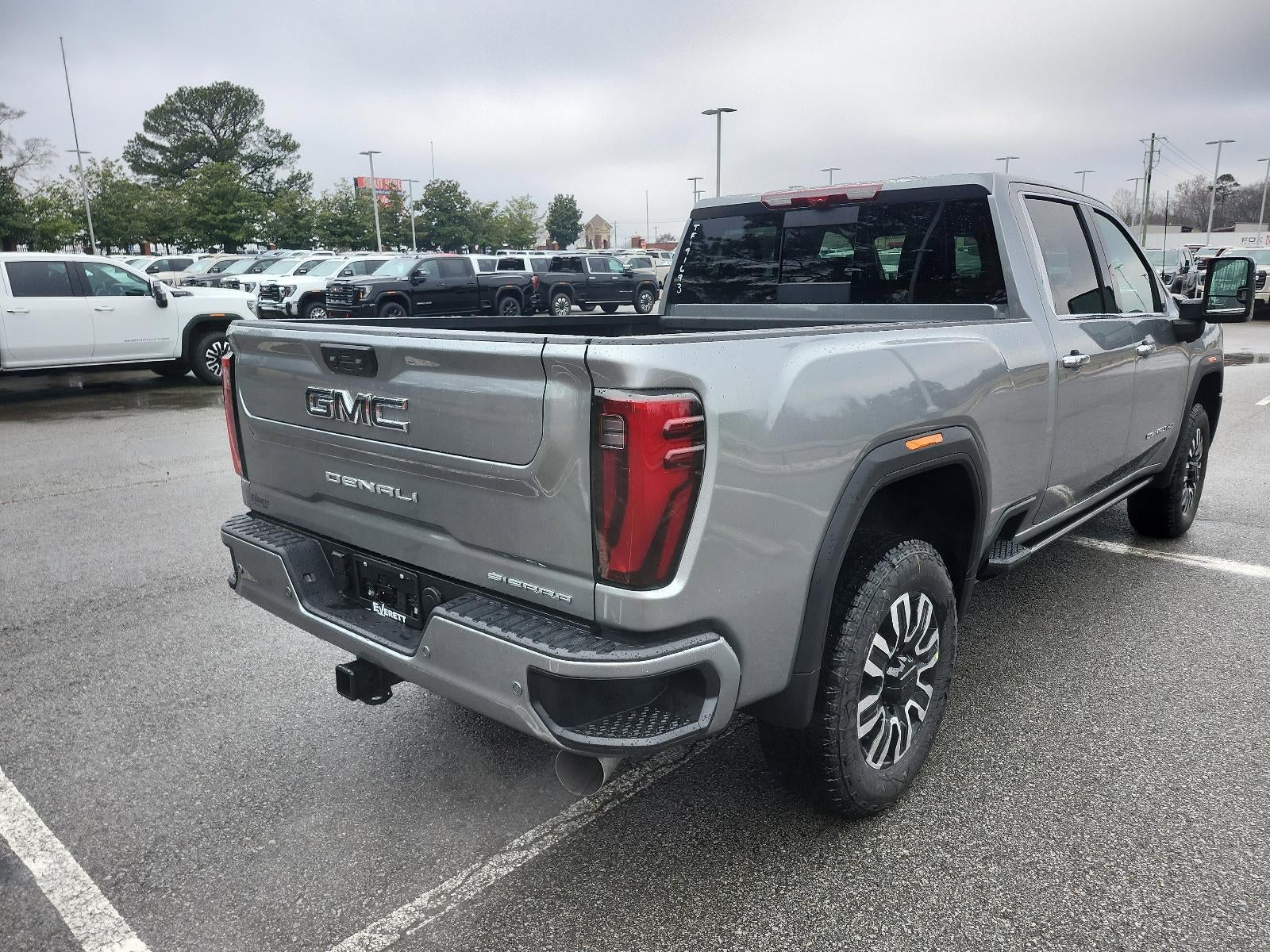 2026 GMC Sierra 2500 HD Crew Cab Standard Box 4-Wheel Drive Denali Ultimate