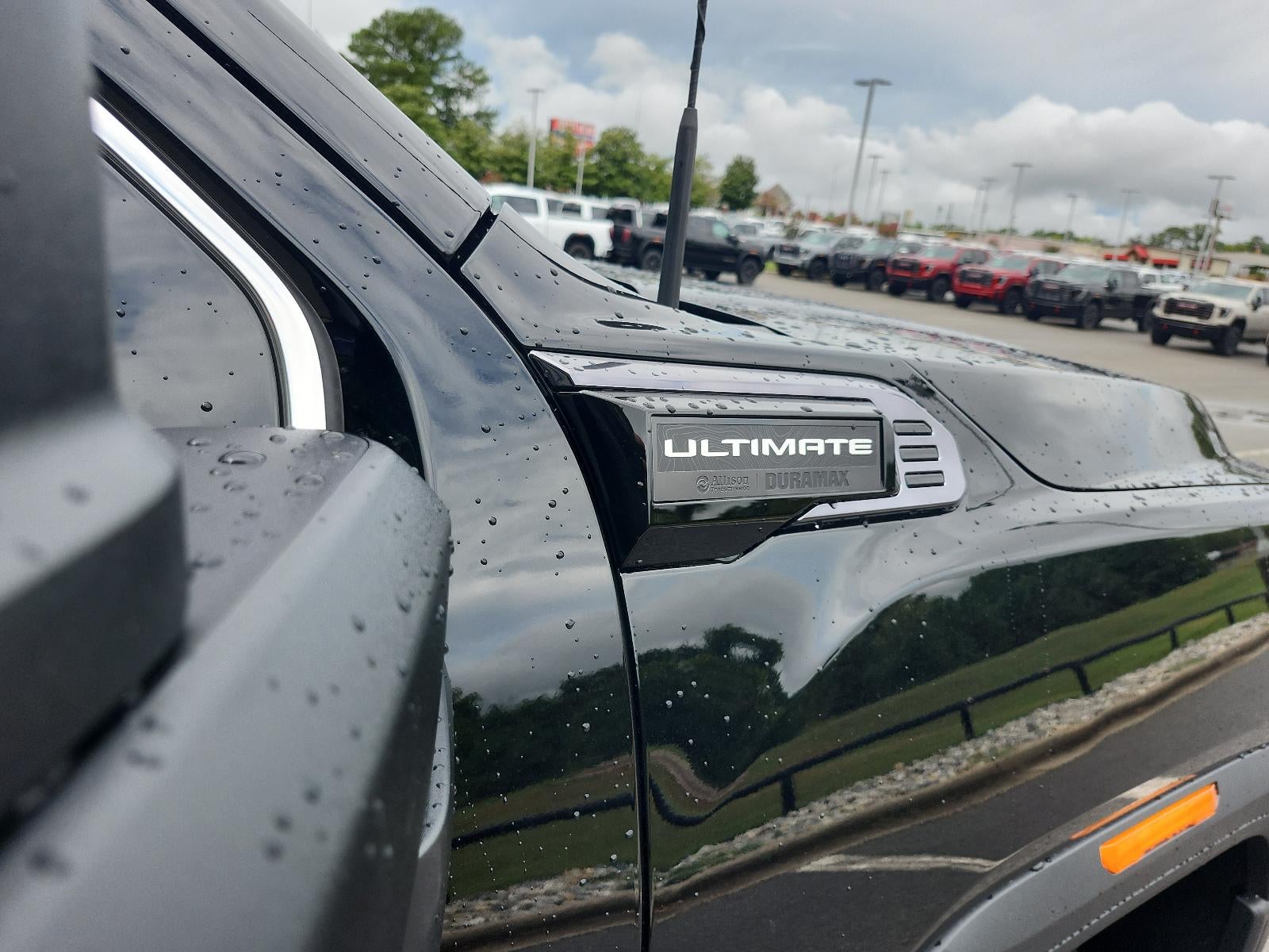 2026 GMC Sierra 2500 HD Crew Cab Standard Box 4-Wheel Drive Denali Ultimate