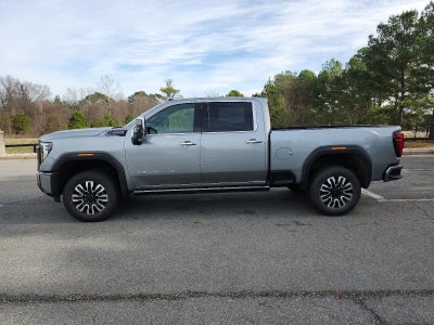 2026 GMC Sierra 2500 HD Crew Cab Standard Box 4-Wheel Drive Denali Ultimate
