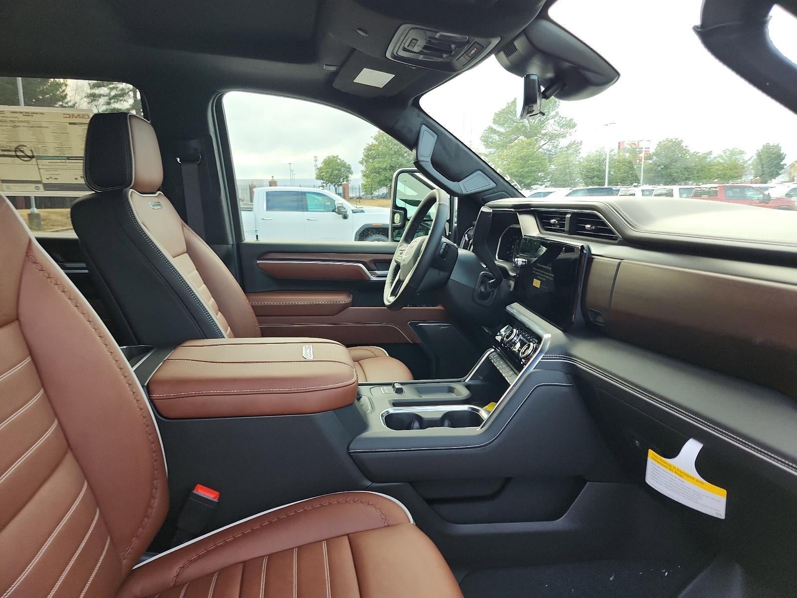 2026 GMC Sierra 2500 HD Crew Cab Standard Box 4-Wheel Drive Denali Ultimate