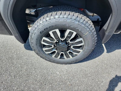2026 GMC Sierra 2500 HD Crew Cab Standard Box 4-Wheel Drive Denali Ultimate