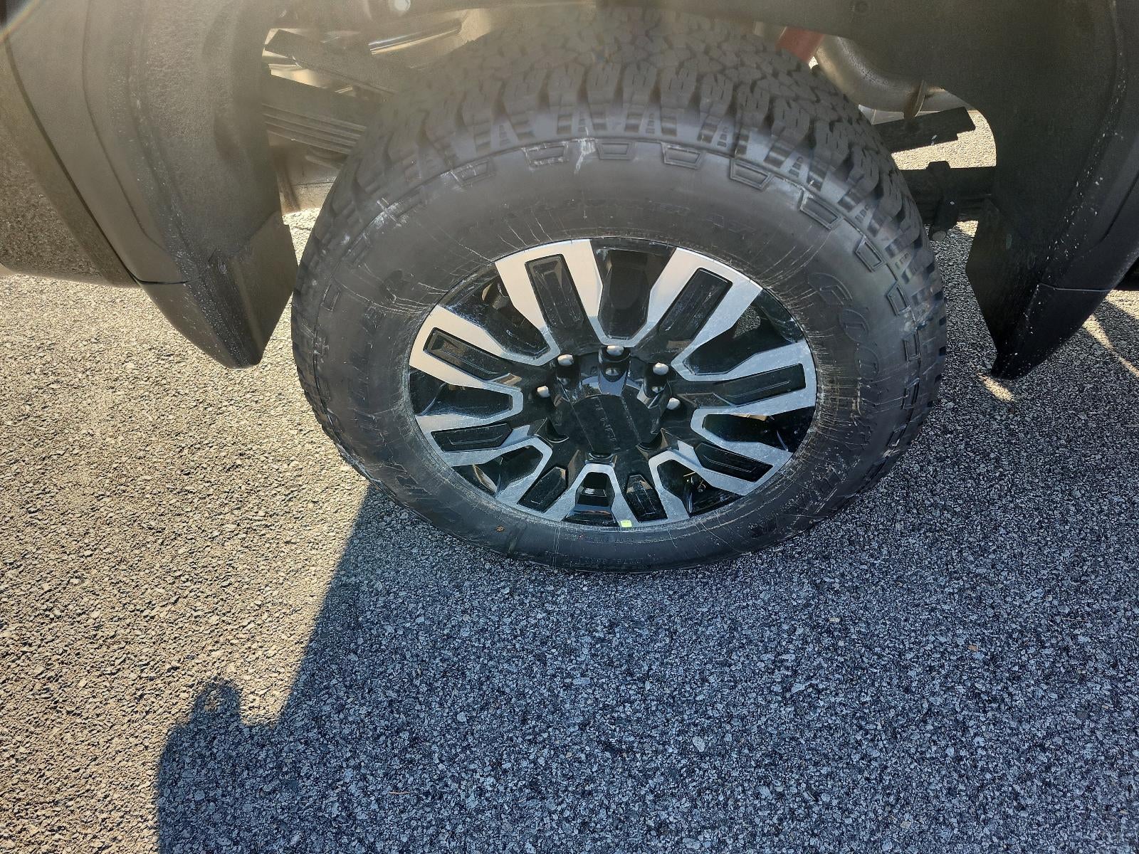 2026 GMC Sierra 2500 HD Crew Cab Standard Box 4-Wheel Drive Denali Ultimate