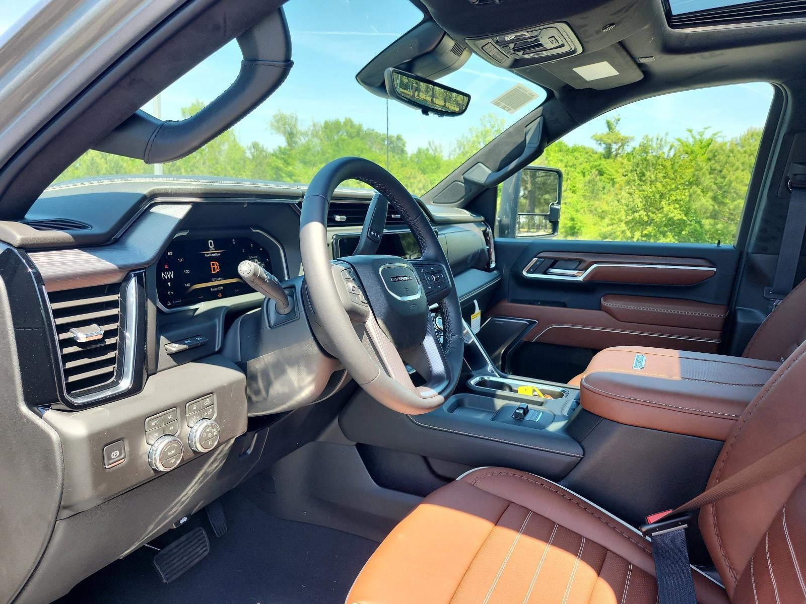 2026 GMC Sierra 2500 HD Crew Cab Standard Box 4-Wheel Drive Denali Ultimate