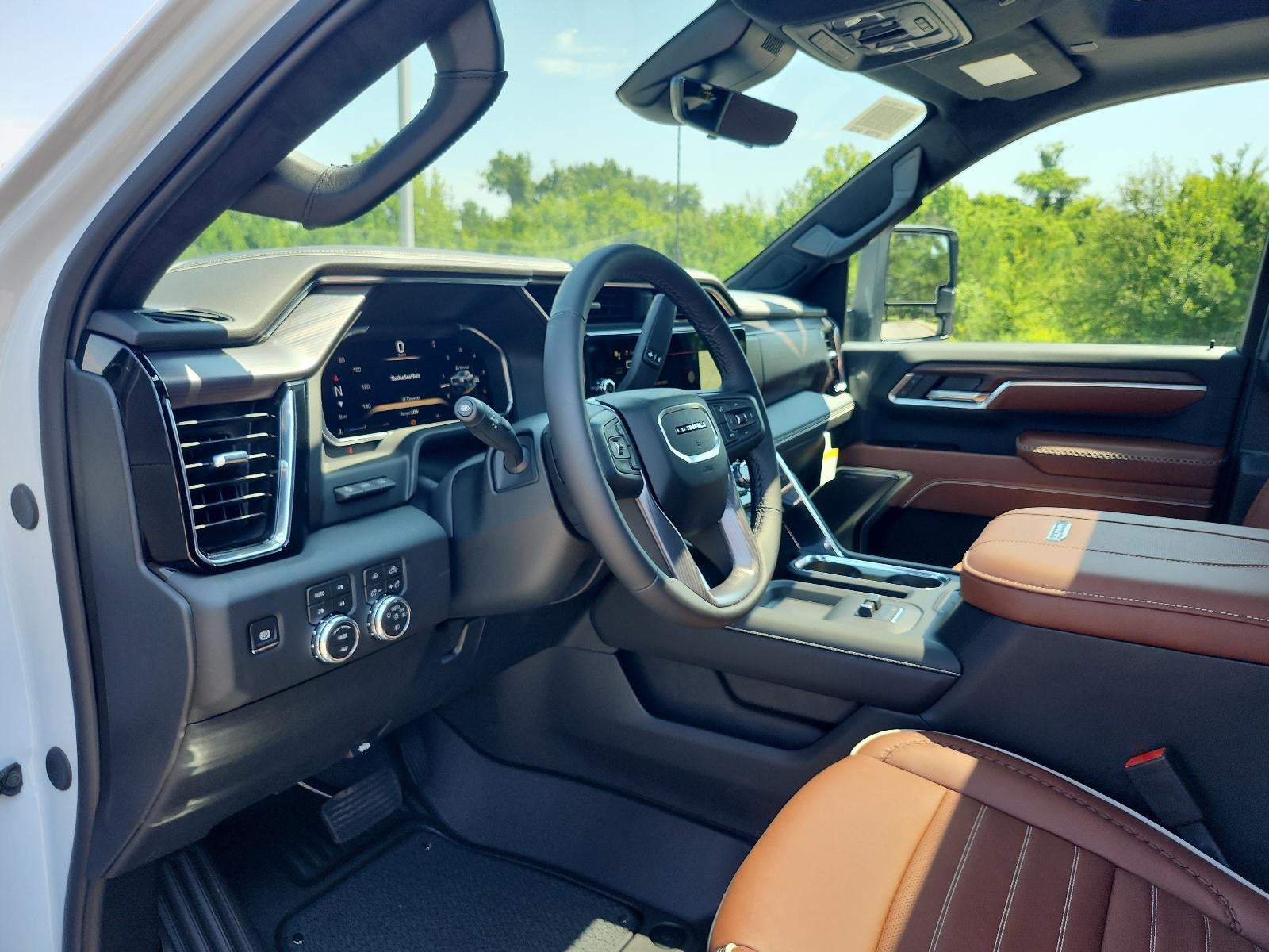 2026 GMC Sierra 2500 HD Crew Cab Standard Box 4-Wheel Drive Denali Ultimate
