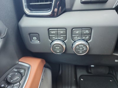 2026 GMC Sierra 2500 HD Crew Cab Standard Box 4-Wheel Drive Denali Ultimate